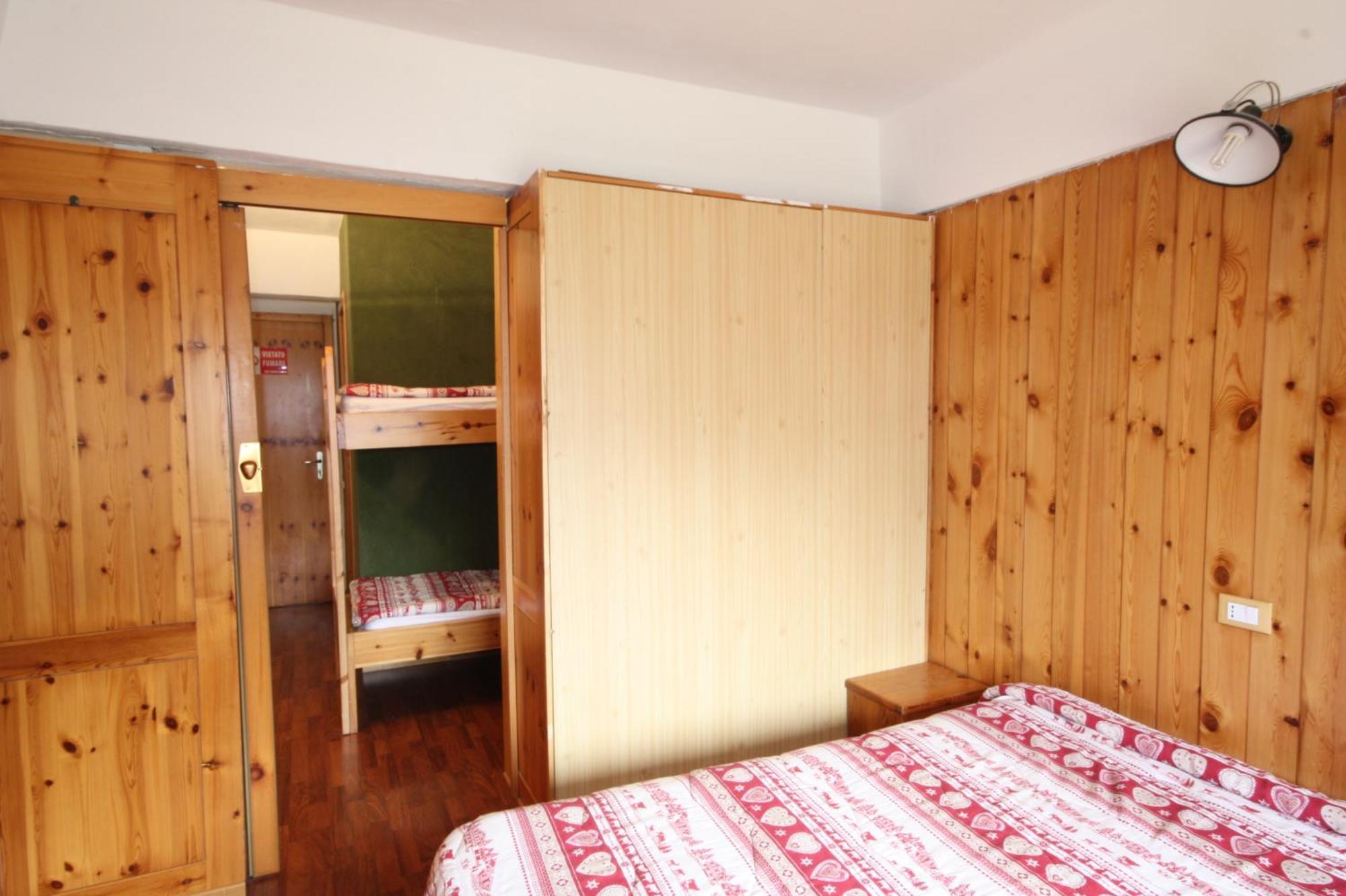 Marilleva 1400 Appartamenti Montana Quarto foto